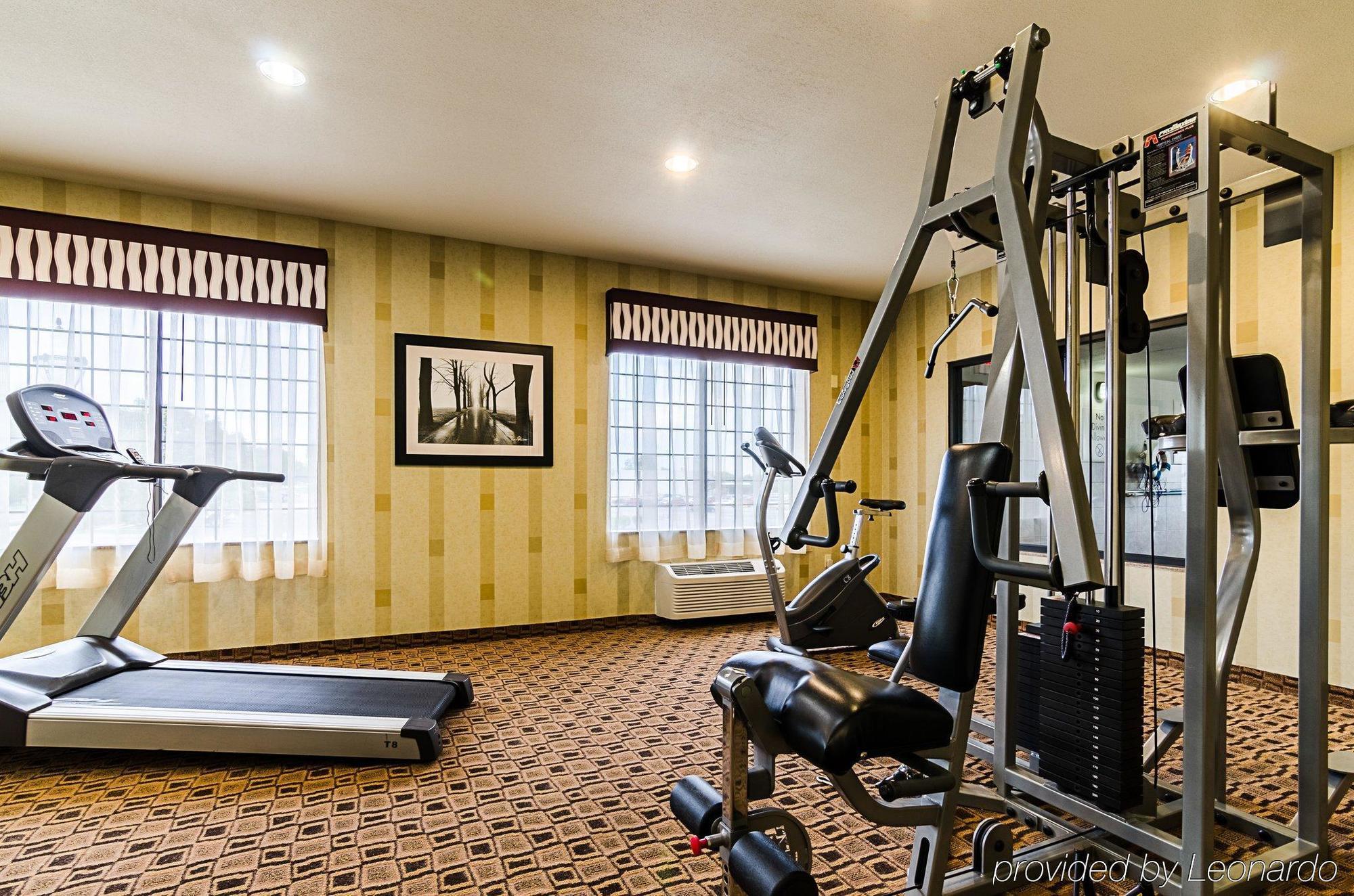 Comfort Inn & Suites Lawrence - University Area מראה חיצוני תמונה
